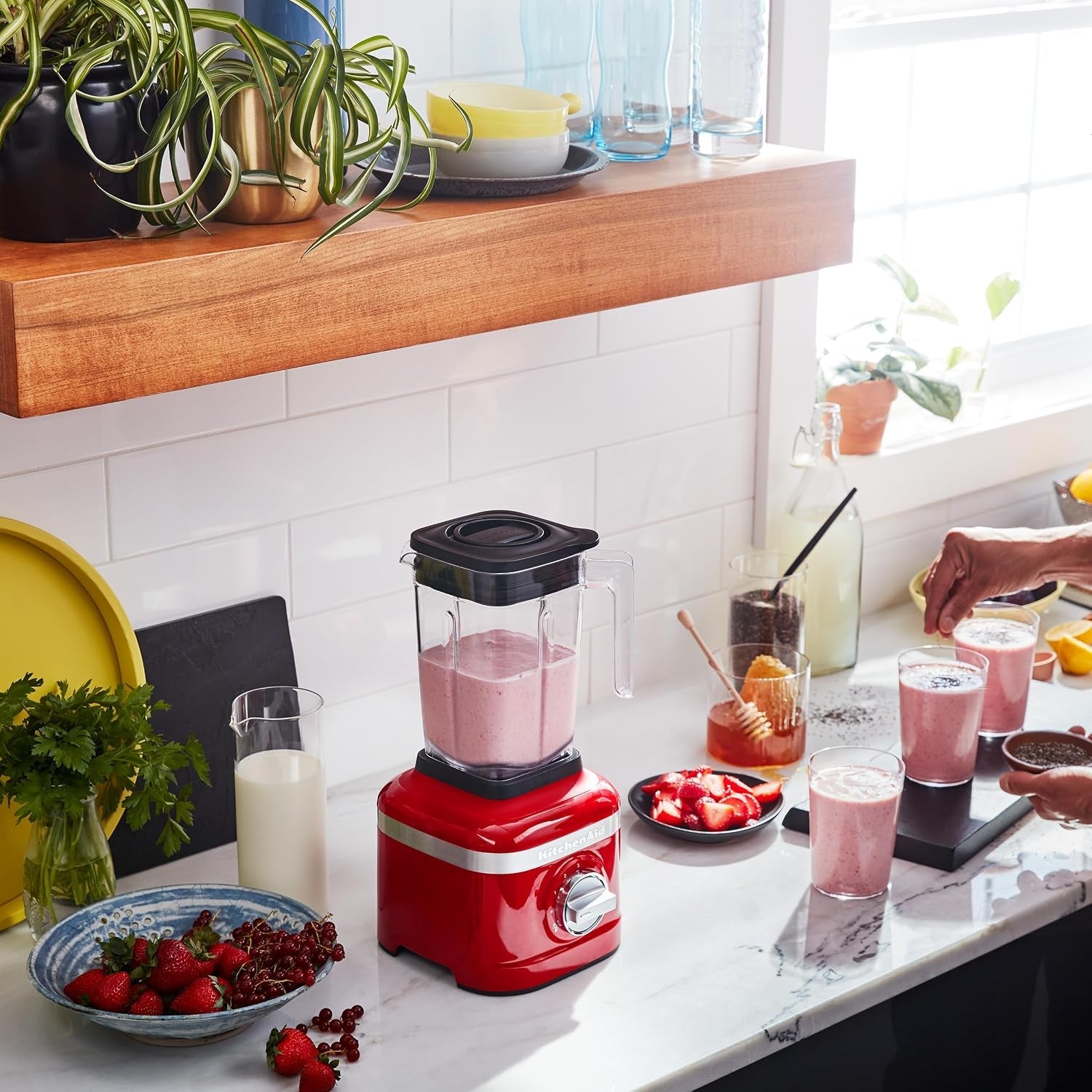 kitchenaid-k150-3-speed-ice-crushing-blender-with-2-personal-blender-jars-ksb1332y-passion-red