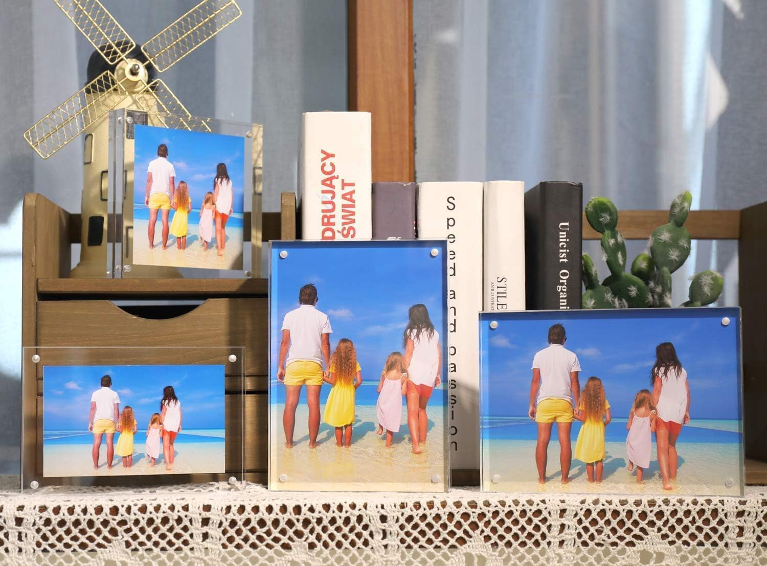 acrylic-picture-frame-4x6-clear-freestanding-double-sided-20mm-thickness-frameless-magnetic-photo-frames-desktop-display-with-gift-box-package5-pack