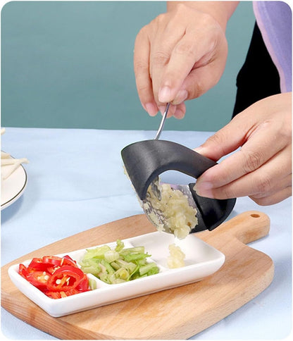 4PCS 105X60Mm Black Stainless Steel Garlic Press Kitchen Utensils Gadgets Seasoning and Spice Tool5