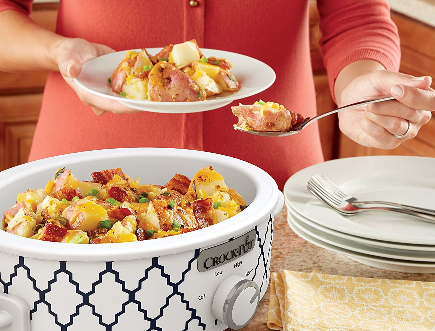 crock-pot-small-2-5-quart-casserole-slow-cooker-in-white-blue-enjoy-eye-catching-quick-meals-durable-and-compact