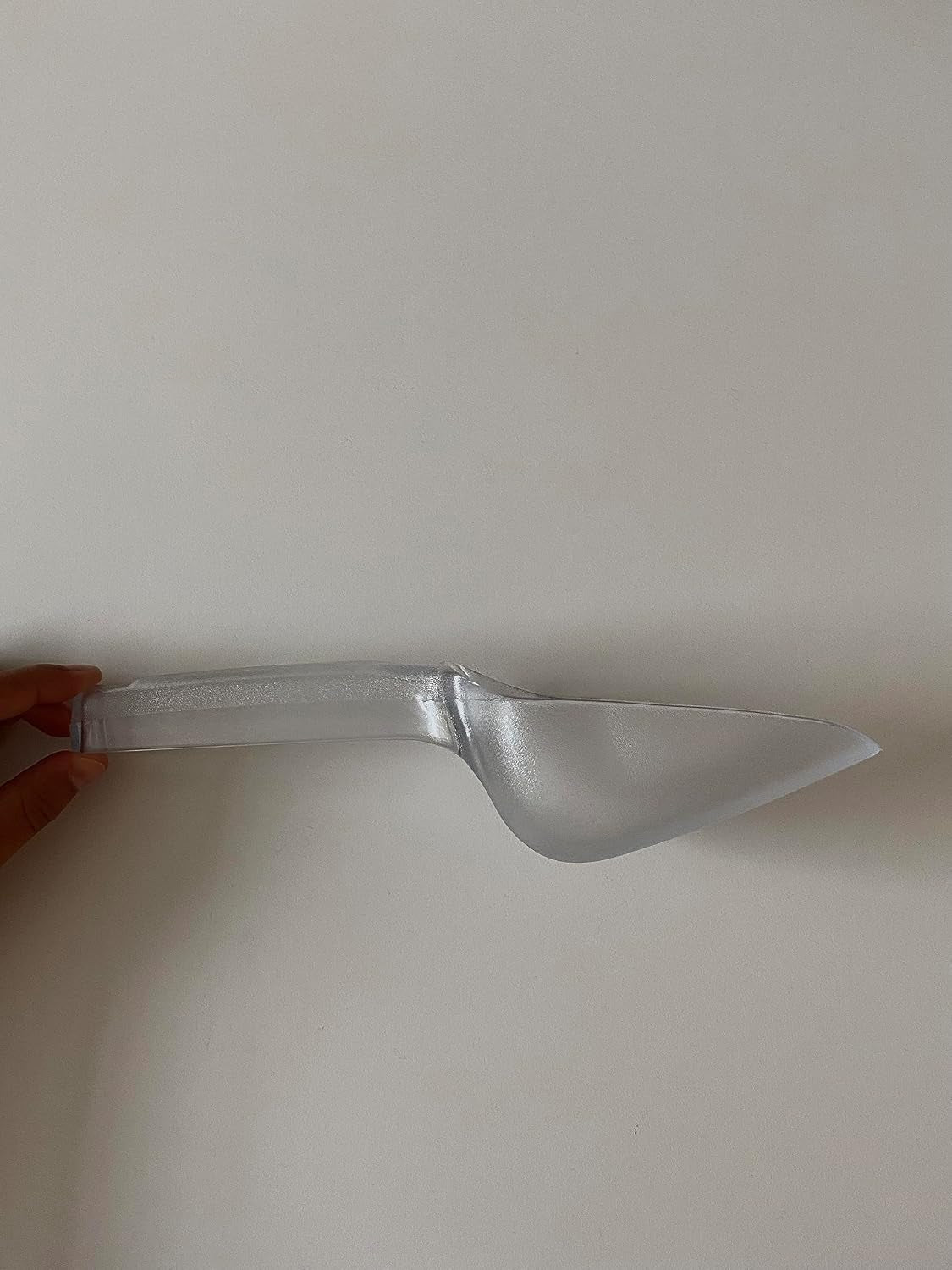 plastic-utility-ice-scooper-6-ounce-clear-dishwasher-safe-kitchen-scoop-for-weddings-bar-ice-bucket-kitchen-popcorn