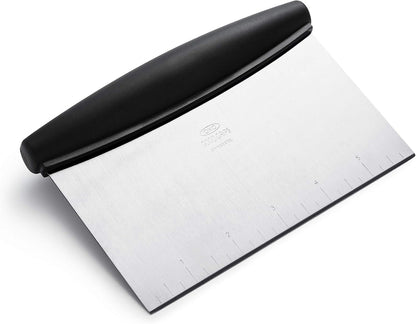 OXO Good Grips Multi-Purpose Scraper & Chopper | Dough Cutter for Pizza, Bread and Cookie Dough, Multi-Purpose Vegetable Chopper, Dishwasher-Safe, Pastry Scraper4