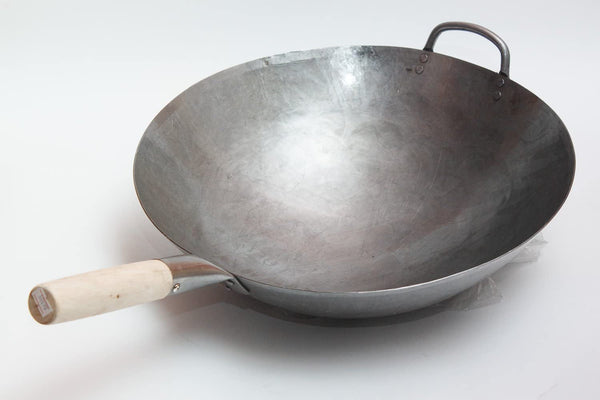 Big 16 Inch Heavy Hand Hammered Carbon Steel Pow Wok with Wooden and Steel Helper Handle (Round Bottom) / 731W1384