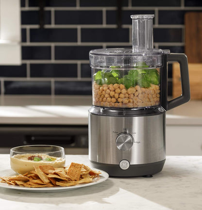GE Food Processor, Large 12-Cup Vegetable Chopper for Shredding, Mincing, Dicing & Kneading Dough, 9 Stainless Steel Accessories, 550W Motor, 3 Speed, Dishwasher Safe7
