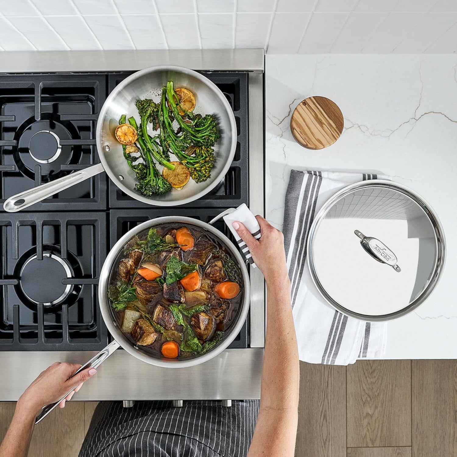 all-clad-d5-5-ply-stainless-steel-cookware-set-5-piece-induction-oven-broiler-safe-600f-pots-and-pans-silver-the-upgrade-for-supremely-even-heat-professional-brushed-stainless-steel-induction-compatible-oven-safe-up-to-600f