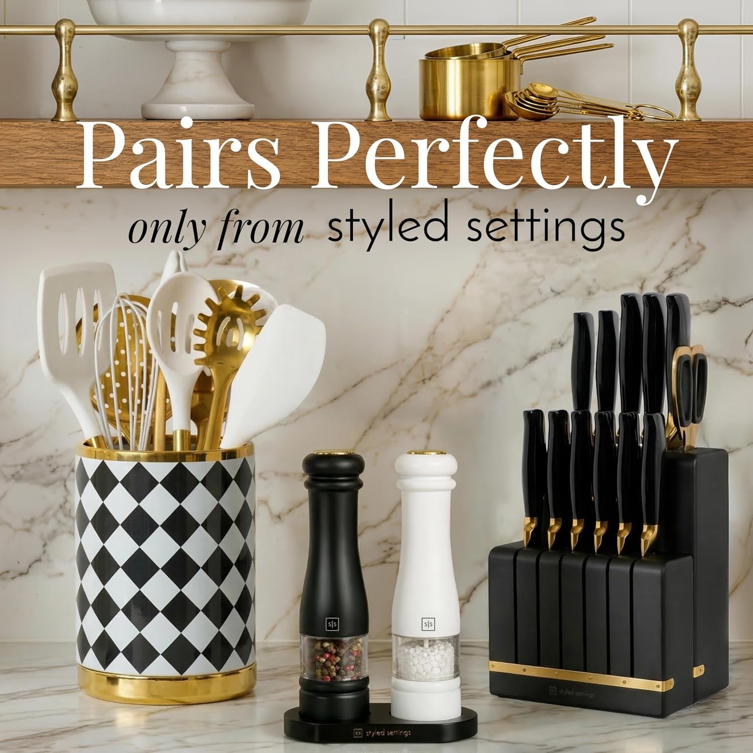 electric-salt-and-pepper-grinder-set-black-white