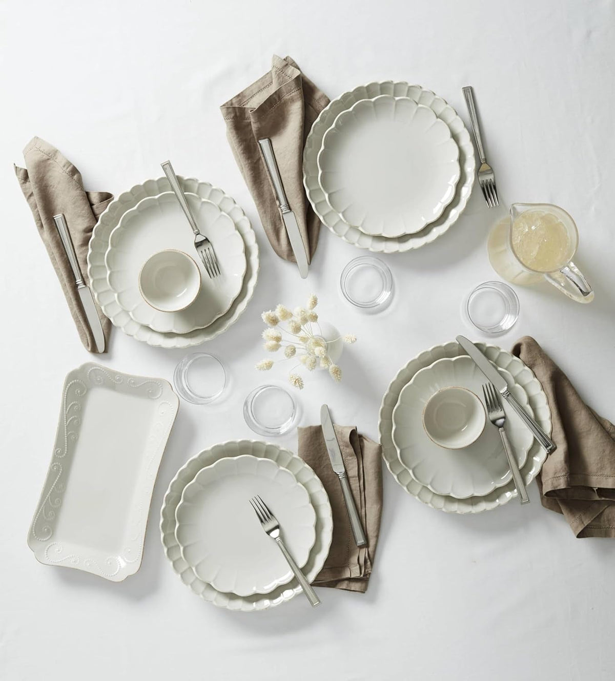french-perle-scallop-white-dinnerware-set-with-accent-plates