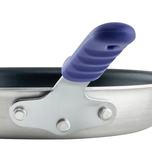 Winware , 10 Inch, Aluminum | Non-Stick, Stay Cool Handle, Great for Sauteing, Searing, Frying and Restaurant Kitchens4