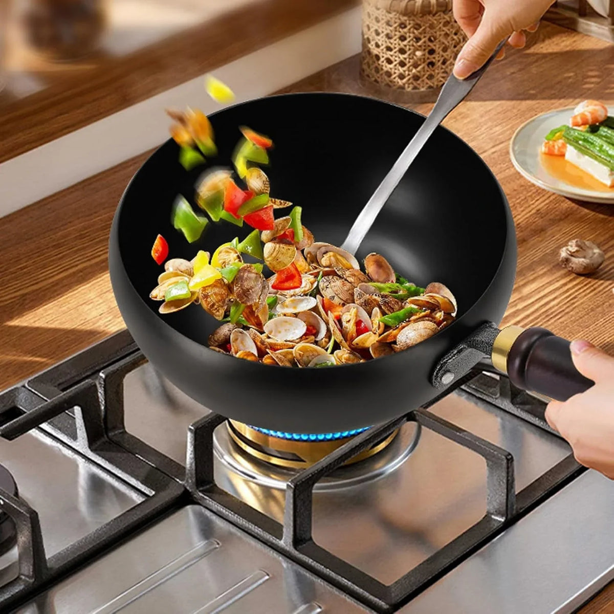 2026-new-japanese-cast-iron-cookware-japanese-cast-iron-pot-hand-forged-non-stick-uncoated-iron-pan-wok-with-lid-woks-stir-fry-pans-for-gas-and-induction-stoves-hammer-11in