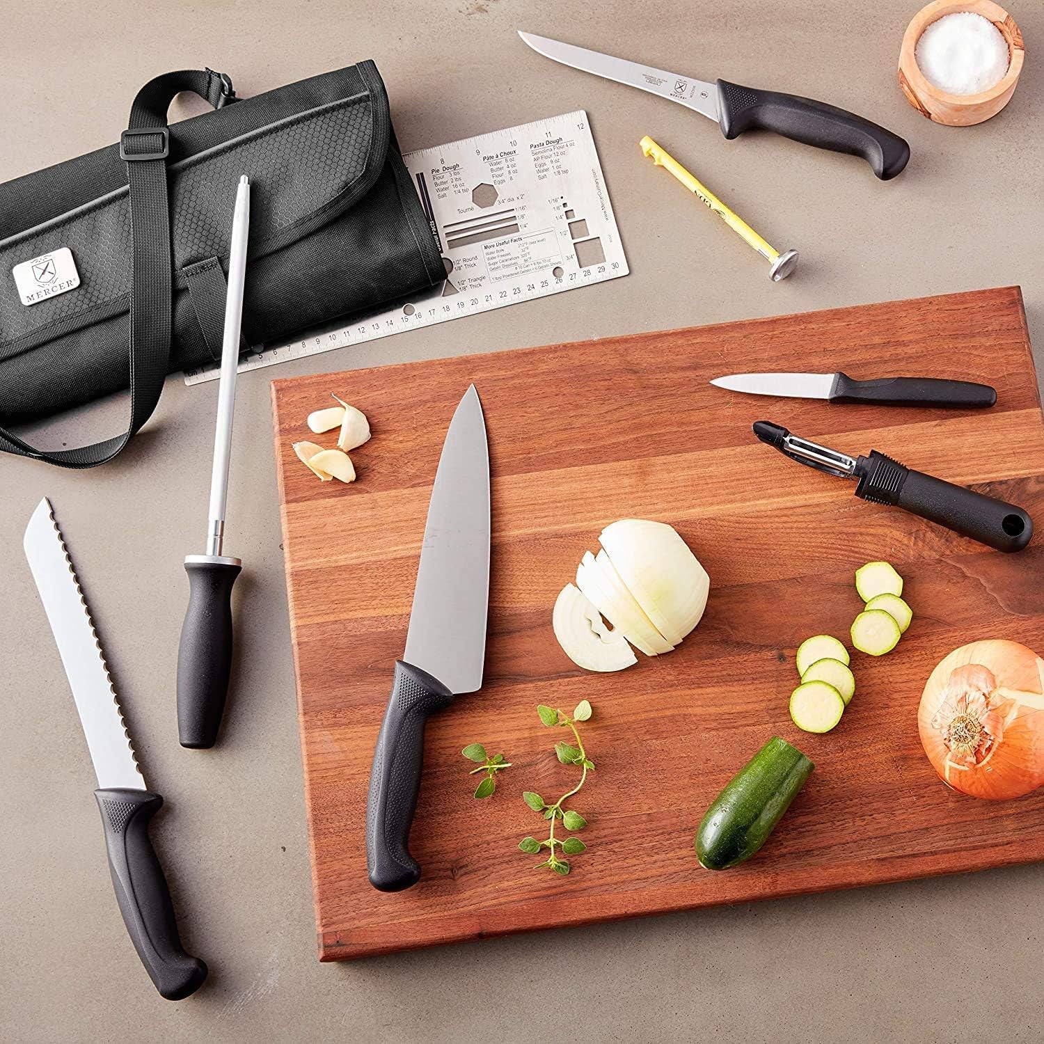 partners-in-education-13-piece-millennia-culinary-school-kit-black