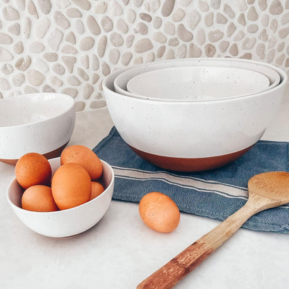 Ceramic Large Mixing Bowls - Set of 2 Nesting Bowls for Cooking, Serving, Popcorn, Salad Etc - Microwavable Kitchen Stoneware, Oven, Microwave and Dishwasher Safe - Extra Big 2.5 & 1.6 Qt - White6