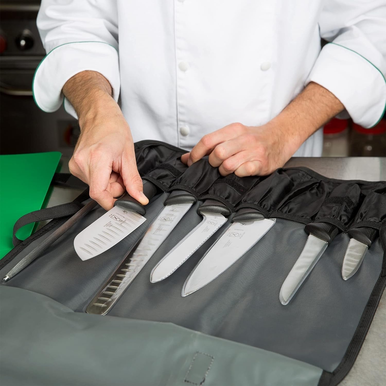 millennia-8-piece-knife-roll-set-black-handles