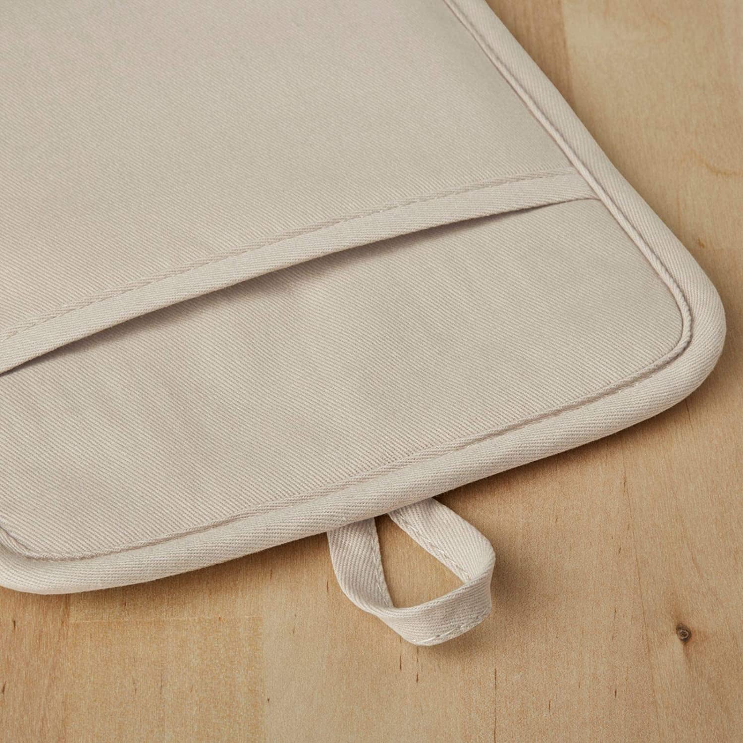 ribbed-soft-silicone-pot-holder-2-pack-set-milkshake-tan-7x9