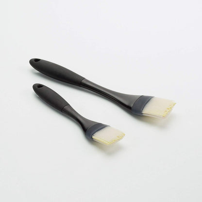 OXO Good Grips Silicone Basting & Pastry Brush - Large, 10.8 in | Unique Bristle Design Won'T Retain Odors, Clump, Patented Center-Hole Bristles Hold Liquids, Heat Resistant, Dishwasher Safe6