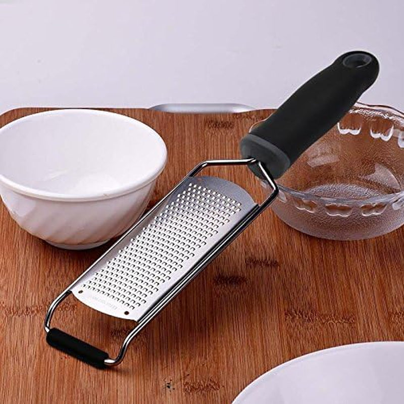 wide-lemon-zester-cheese-grater-18-8-stainless-steel-with-cover-black