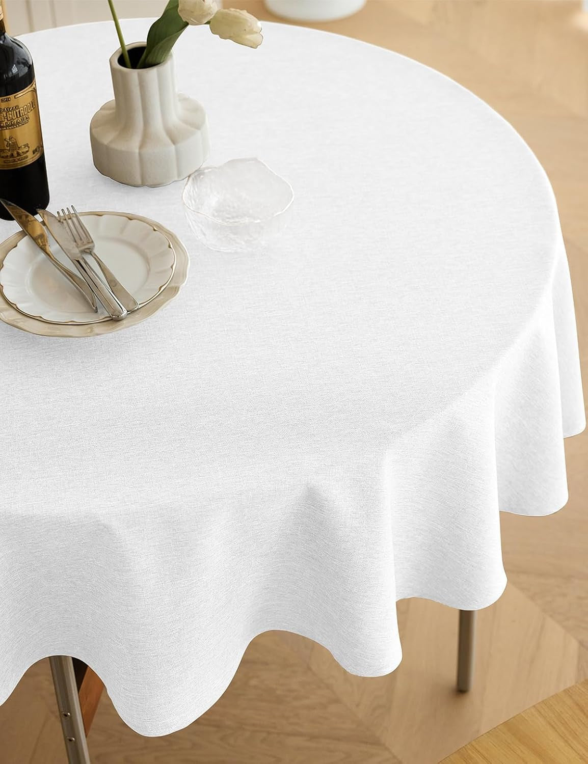 white-faux-linen-round-tablecloths-60-inch-waterproof-decorative-washable-texture-rustic-circle-table-cloth-cover-for-dining-kitchen-party-farmhouse-outdoor-round-2-4-seats-white