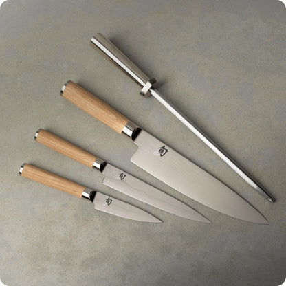 Shun Classic Blonde 5 Piece Starter Block Set, Includes 8" Chef, 3.5" Paring & 6" Utility Knives, Handcrafted Japanese Knife Block Set, Damascus Stainless Steel Cladding, Pakkawood Handle3