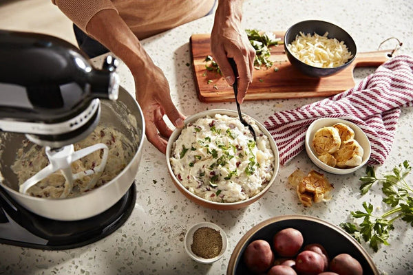 Kitchenaid Classic Series 4.5 Quart Tilt-Head Stand Mixer K45SS, Onyx Black | 10 Speeds, Durable Metal Construction, 59 Touchpoints for Thorough Mixing, Compatible with Kitchenaid Attachments6