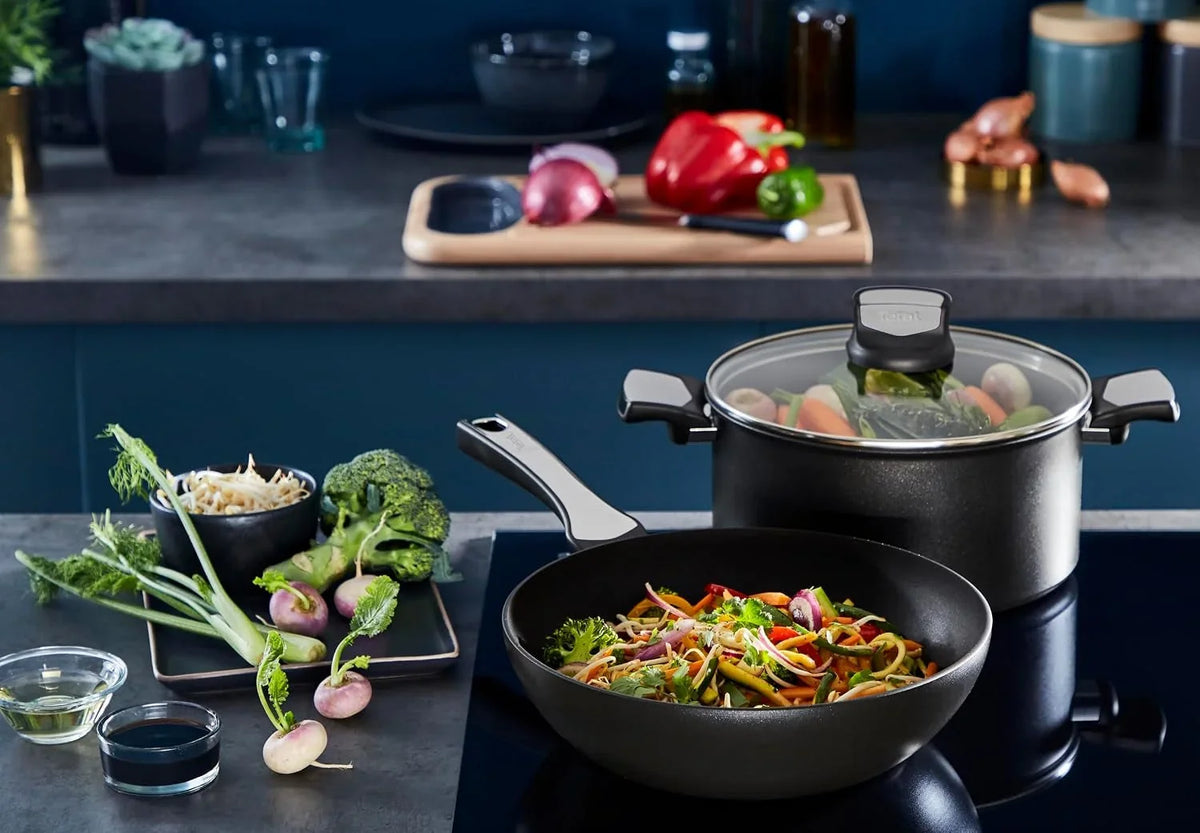 tefal-unlimited-on-premium-cookware-28-cm-wok-pan-uks-longest-lasting-non-stick-frying-pan-heat-indicator-induction-hob-compatible-dishwasher-safe-aluminium-black-g25919az