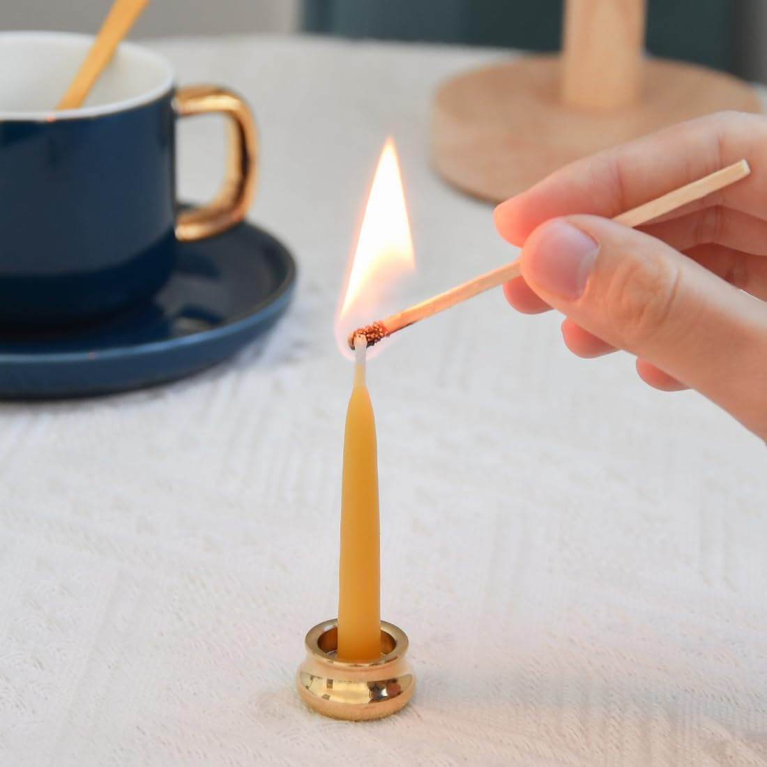 20-minute-beeswax-meditation-candles-20-count-with-brass-holder