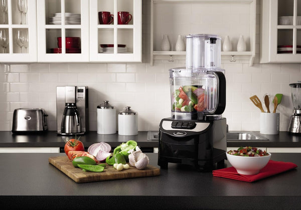 Oster FPSTFP1355 2-Speed 10-Cup Food Processor, 500-Watt, Black7