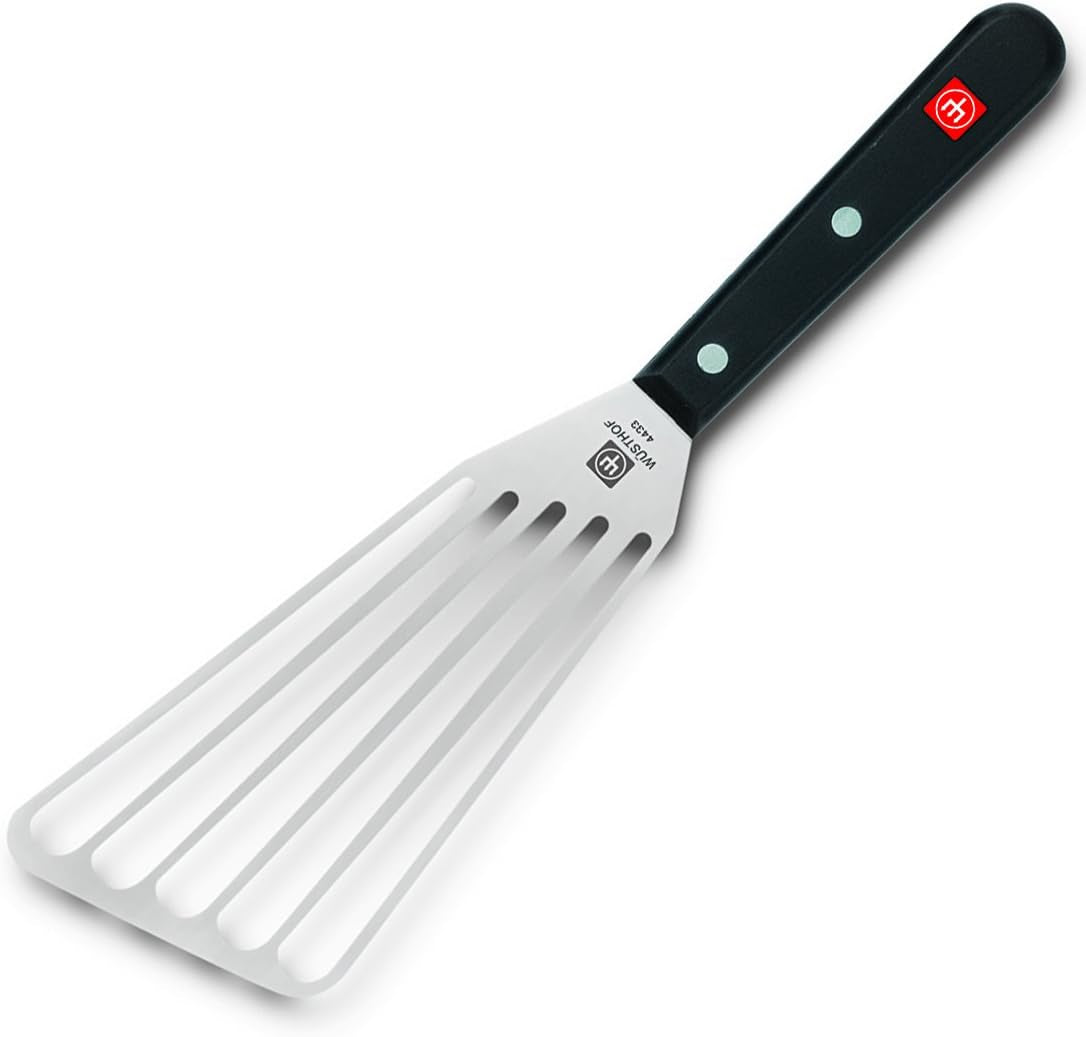 wusthof-gourmet-6-5-offset-slotted-spatula-silver-black