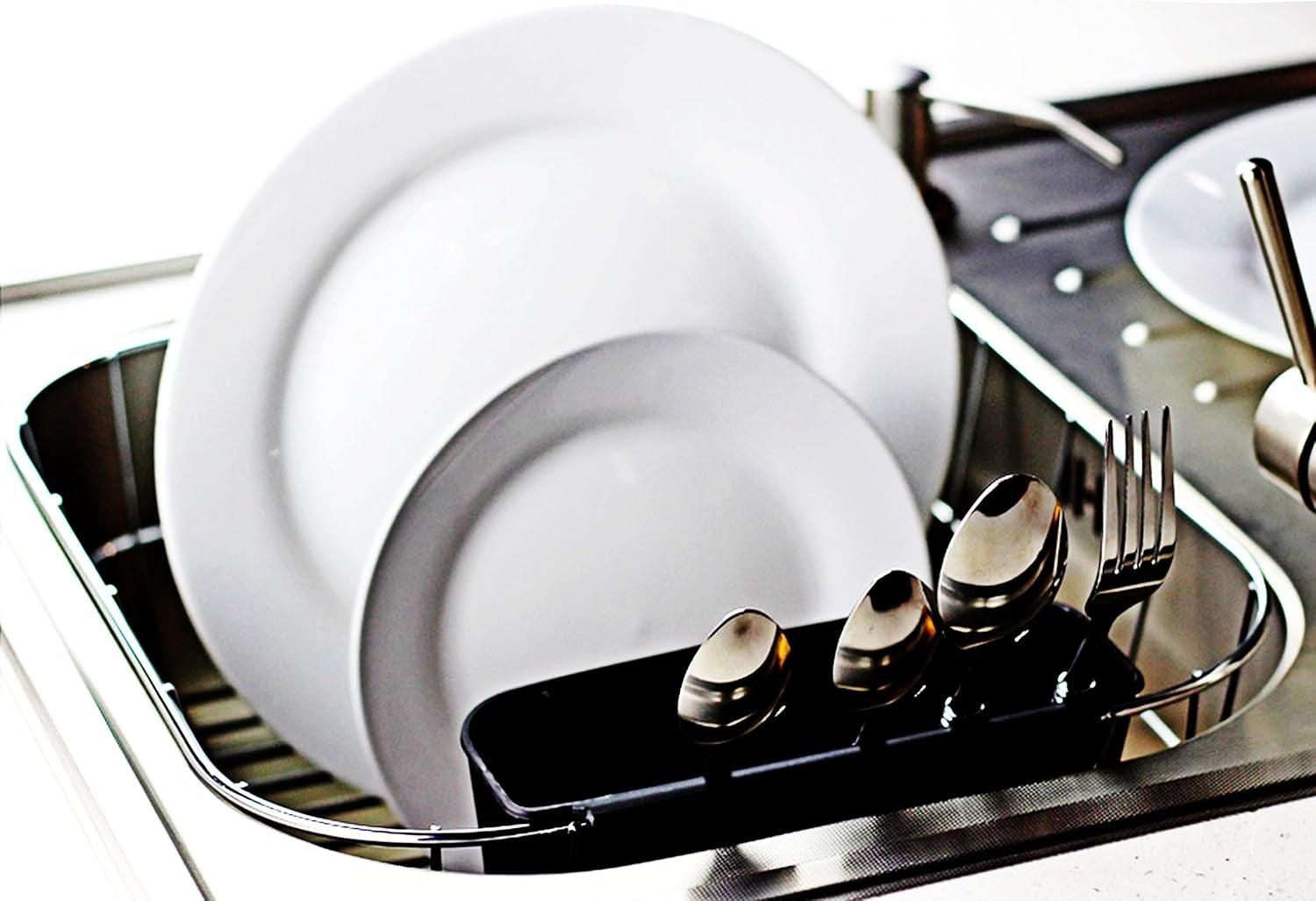 deluxe-chrome-plated-steel-small-dish-drainers-black
