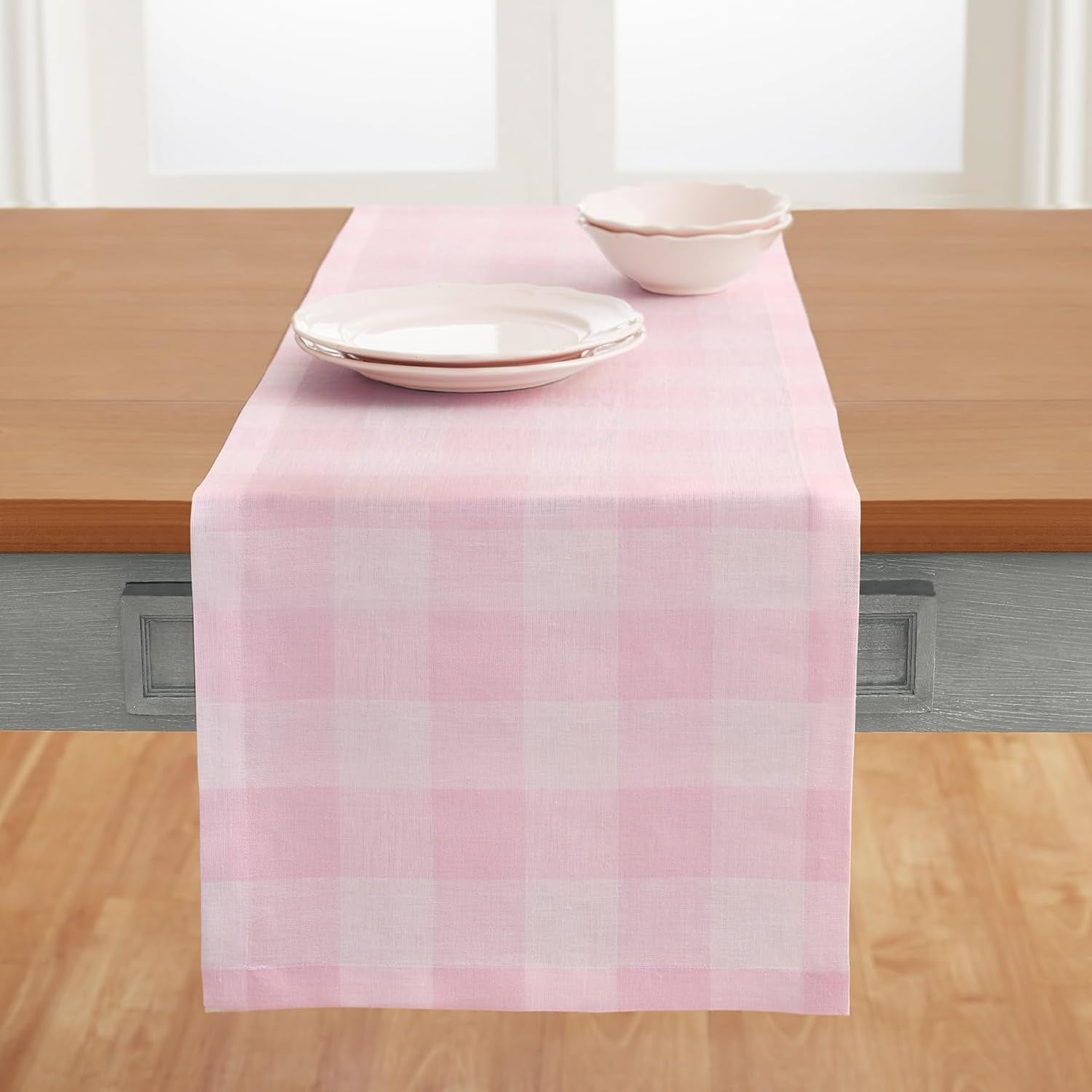 100-pure-linen-table-runner-pink-buffalo-check-14-x-90-in