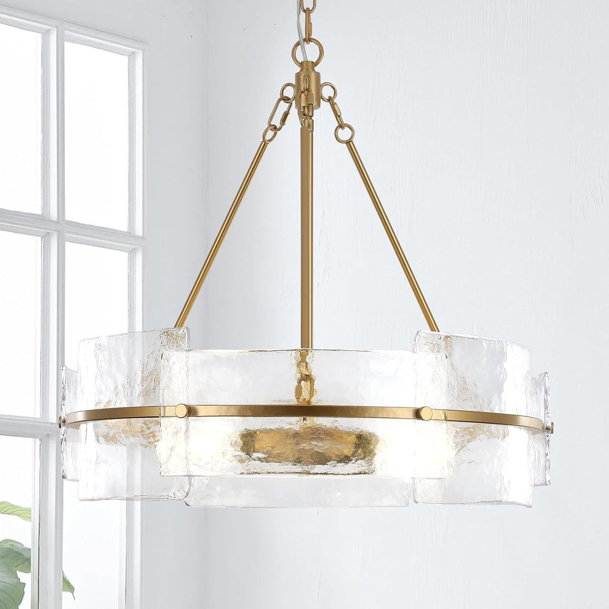 modern-dining-room-chandelier-22-gold-textured-glass-drum-chandelier