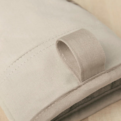 Kitchenaid Beacon Two-Tone Non-Slip Mini Oven Mitt Set, Milkshake Tan/Beige, 5.5"X8", 2 Piece4