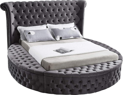 Meridian Furniture Luxus Collection Modern Contemporary round Shaped Velvet Upholstered Bed with Deep Button Tufting and Footboard Storage, King, Grey1