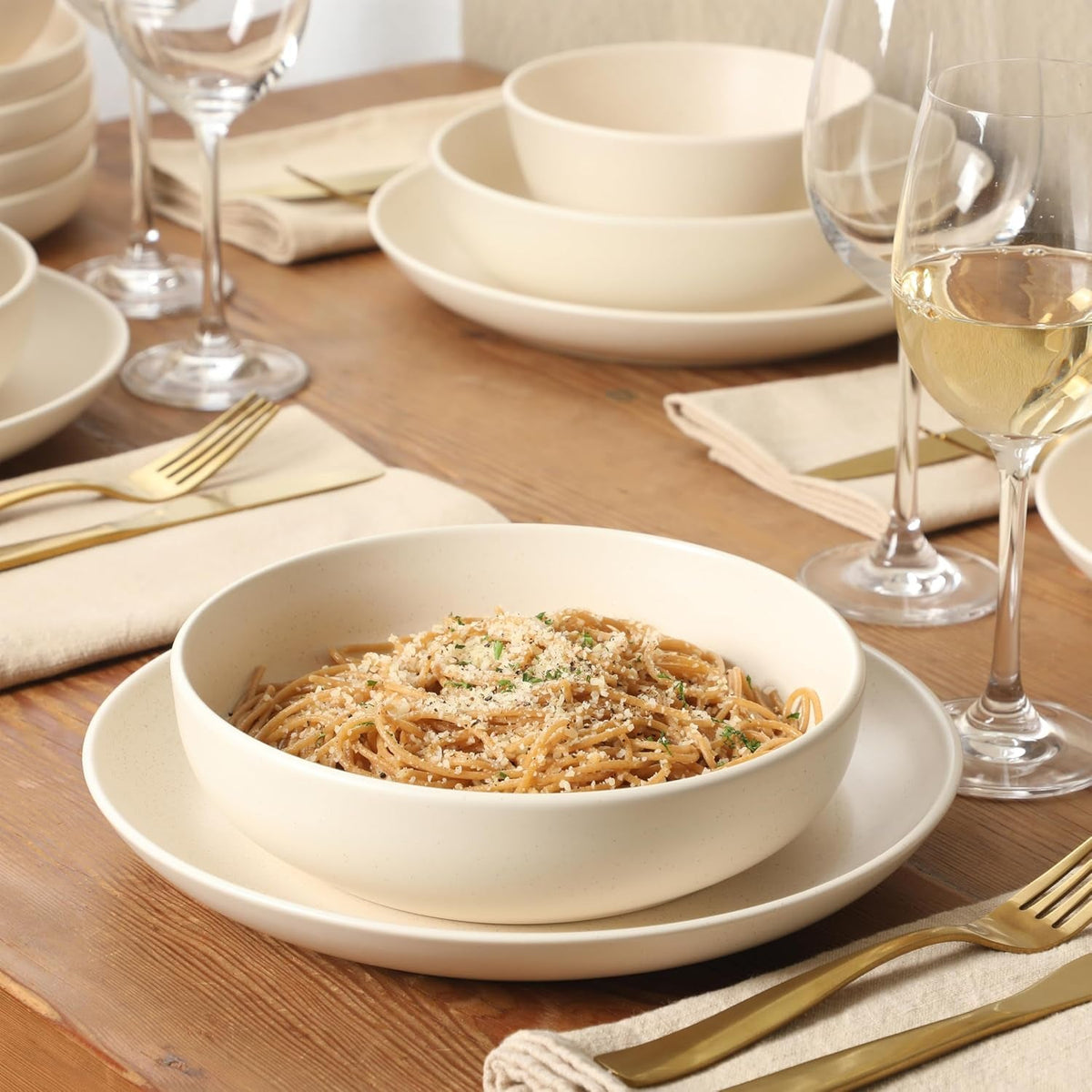 leeds-court-plates-and-bowls-sets-16-piece-stoneware-dinnerware-sets-cream-white-round-speckle-reactive-glaze-dish-set