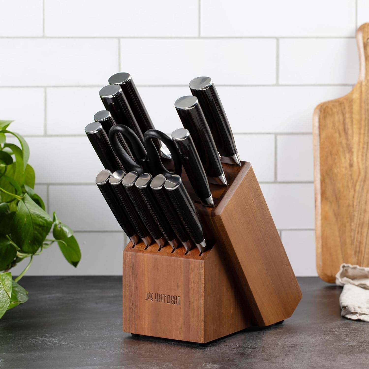 yatoshi-professional-kitchen-knife-set-15-pieces-high-carbon-stainless-steel-ergonomic-handle