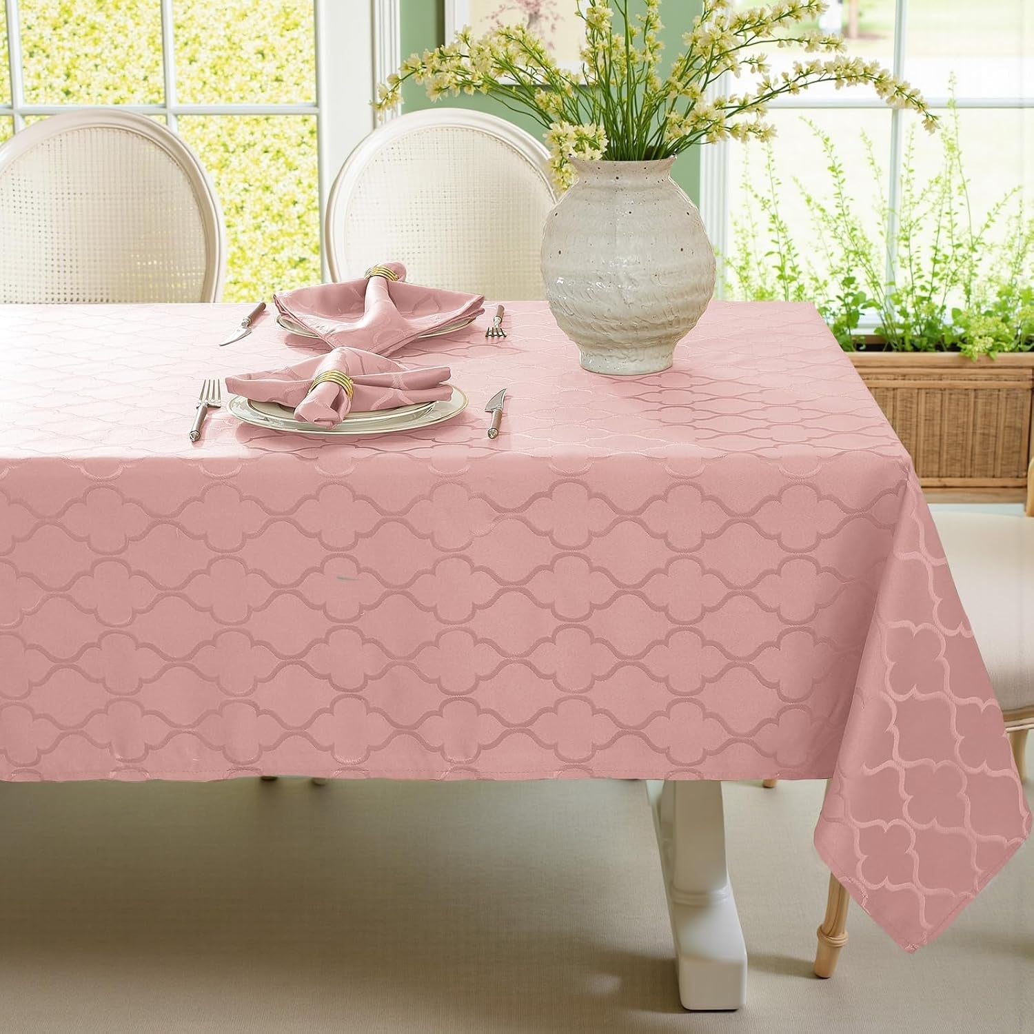 tablecloth-rectangle-jacquard-52-x-70-pink