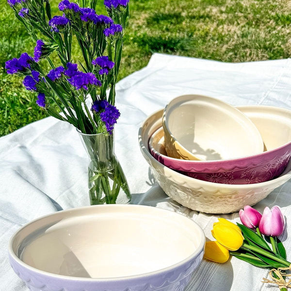 in the Meadow 4-Piece Mixing Bowl Set3