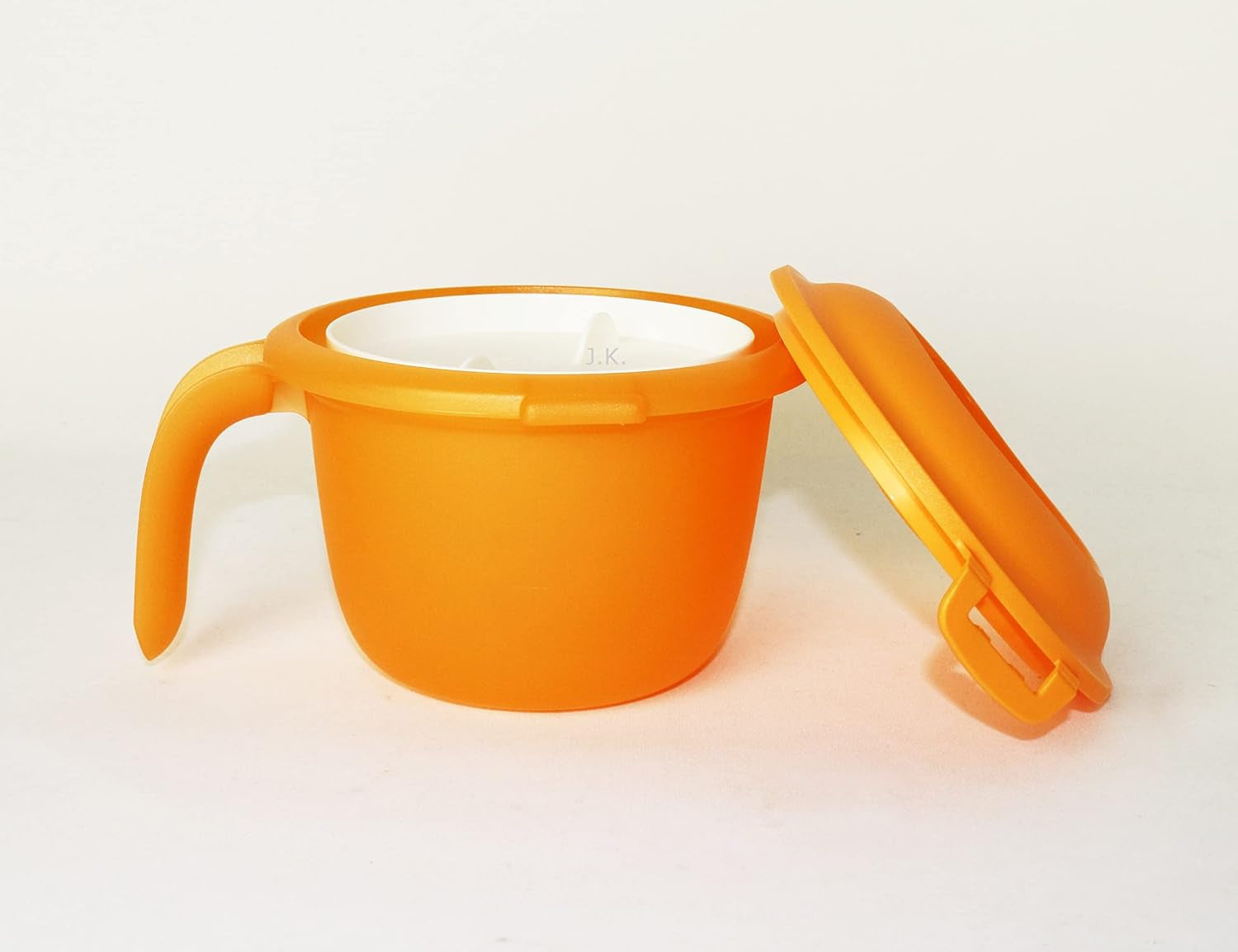 junior-reismeister-550-ml-in-orange-microwave-rice-cooker-hanging-spoon-apricot