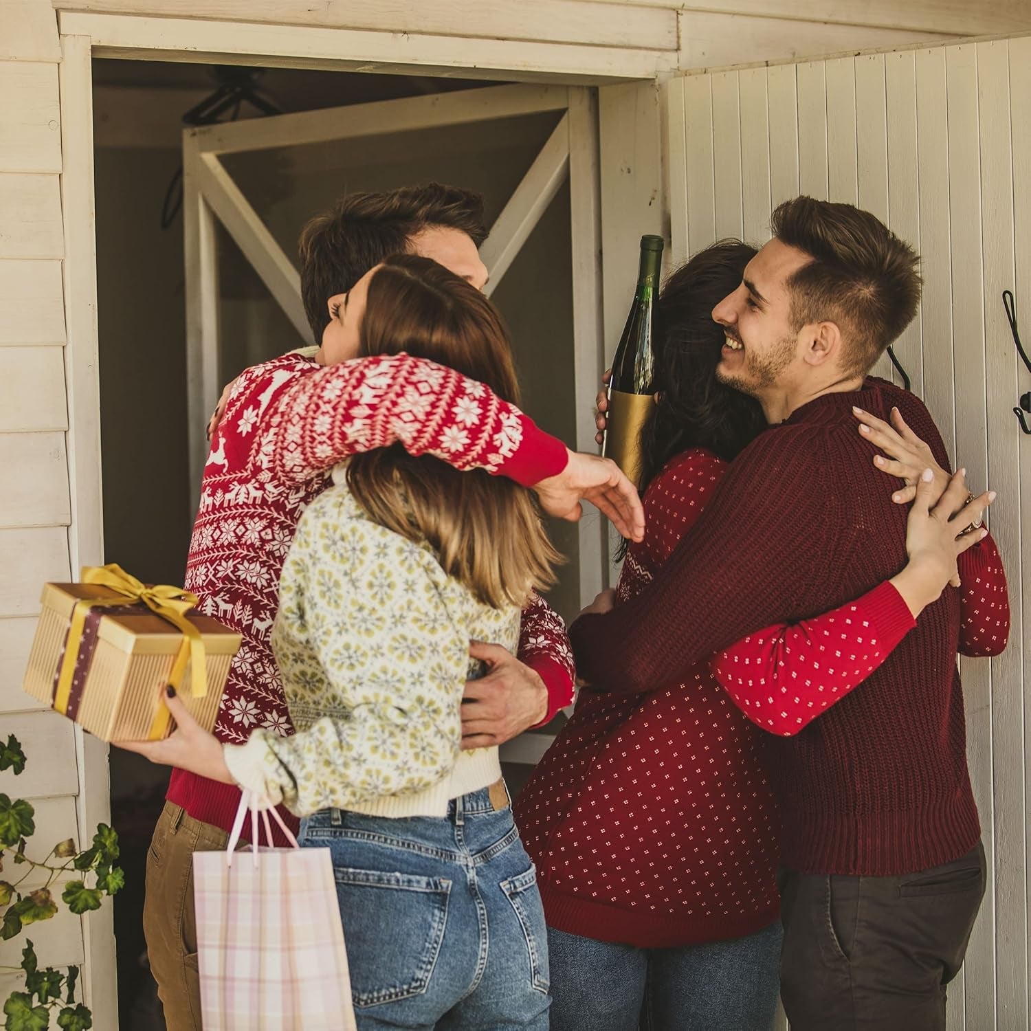 house-warming-gifts-new-home-2026-perfect-housewarming-gifts-for-women-men