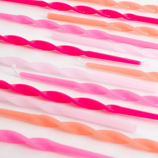 Twisted Long Birthday Candles for Cake (Pack of 16)2