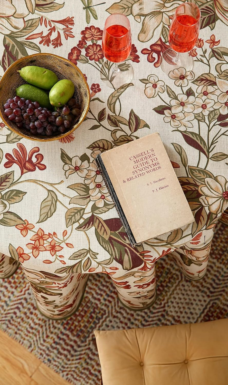 designer-vintage-round-linen-tablecloth-diameter-67-grace-a