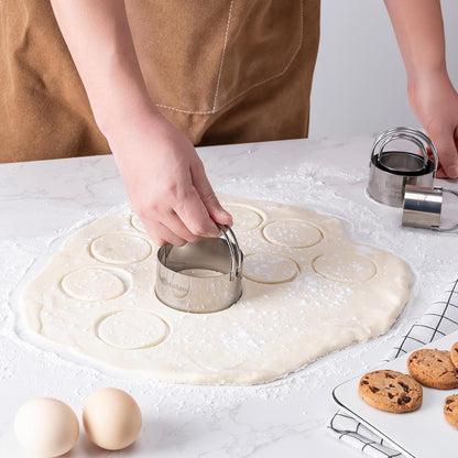 Biscuit Cutter Set, round Cookie Cutters with Handle | 5 Pieces Stainless Steel Circle Professional Baking Dough Tools for Cake3