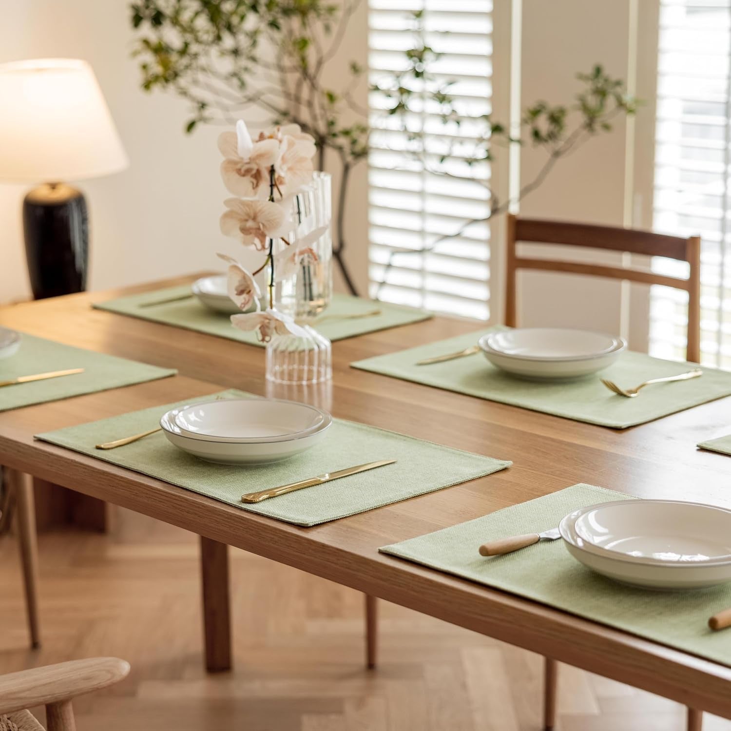 green-placemat-set-of-4-washable-linen-textured-place-mats-for-dinner-heat-resistant-sage-cloth-placemats-scratch-resistant-plate-mats-for-dining-table-kitchen-summer-green