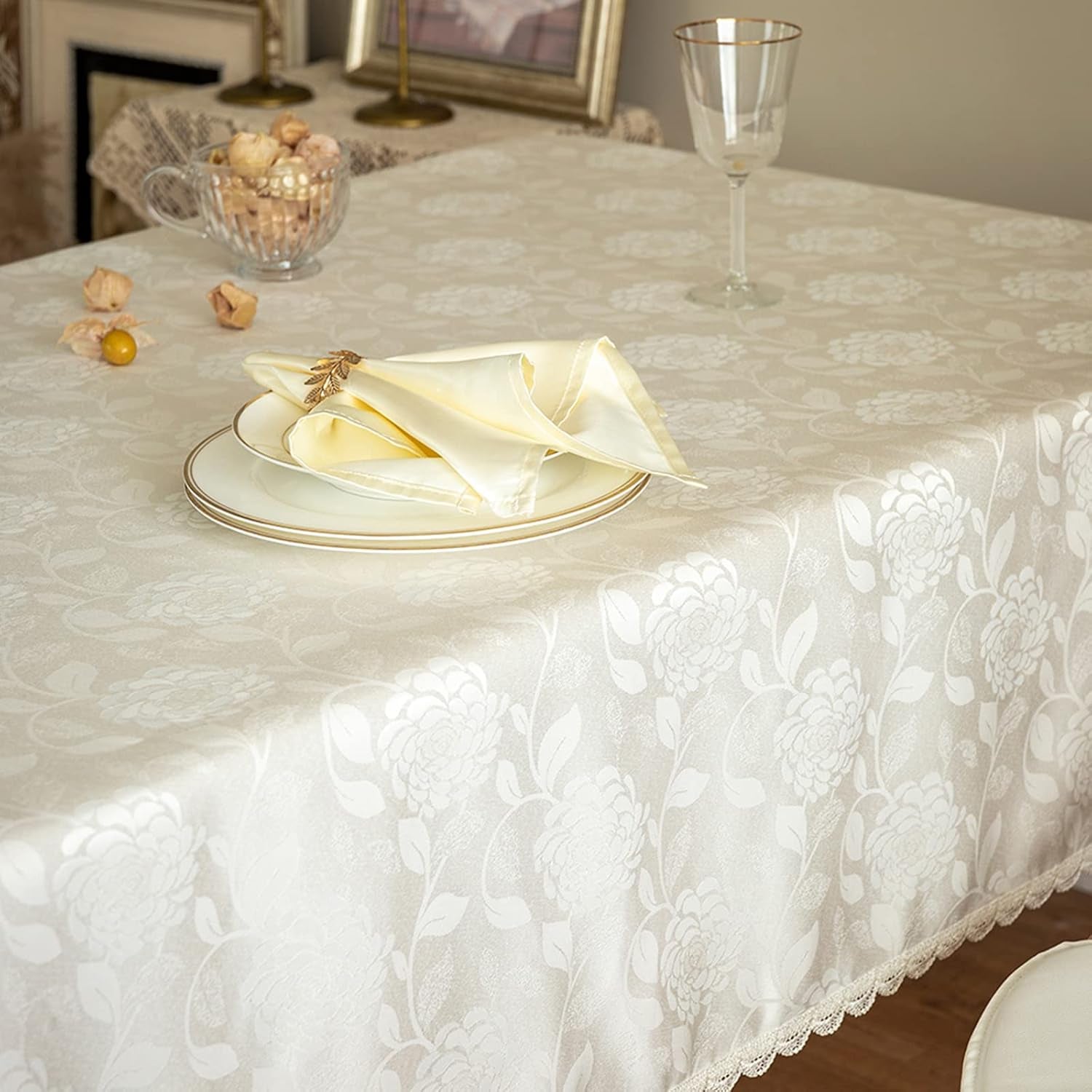 textured-tablecloth-waterproof-spillproof-lace-trim-rectangle-jacquard-fabric-table-cloth-kitchen-dinning-tabletop-decoration-round-table-cover-for-outdoor-use-55-x-70-inch-ivory-white