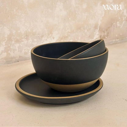 Mega and Giant Bowls Set of 2, 5.5 and 3.5 Qt Ceramic Pottery Mixing Bowls - Microwave and Dishwasher Safe - Liquorice8
