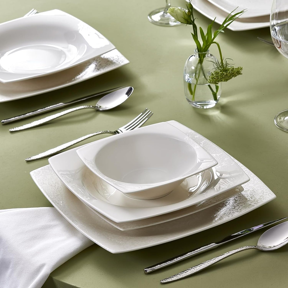 new-flava-bone-china-dinnerware-set-for-6-24-piece-white-dinner-set-lightweight-durable-fine-bone-china-plates-and-bowls-elegant-tableware-for-everyday-dining-and-special-occasions
