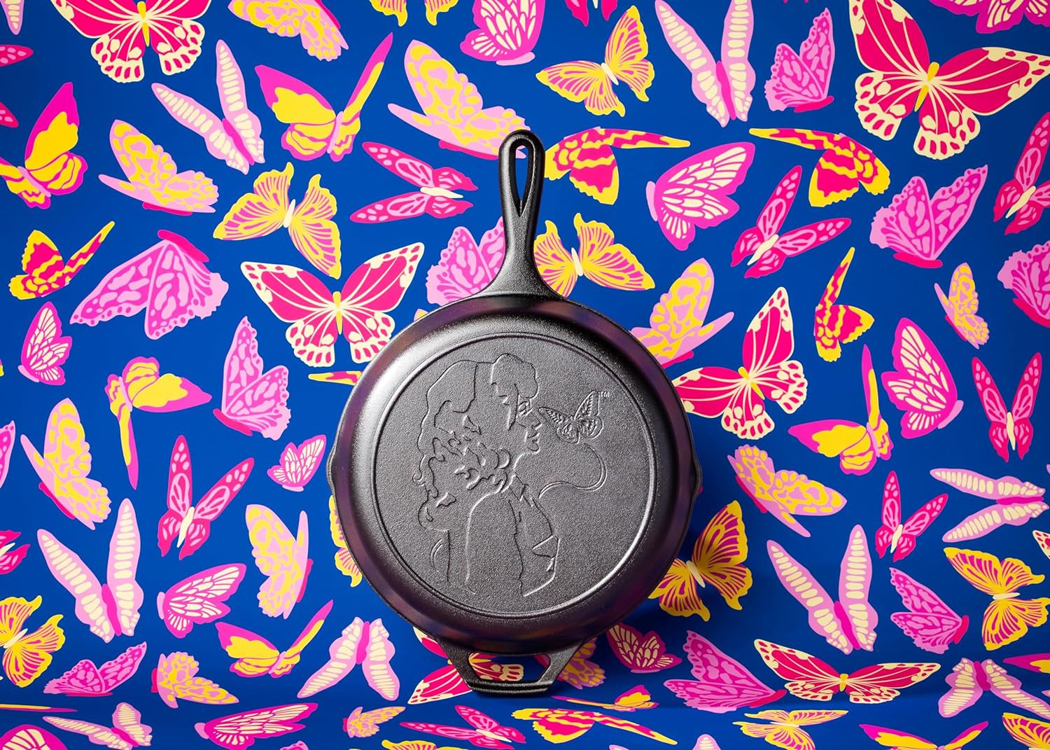dolly-parton-pre-seasoned-cast-iron-skillet-10-25-inches-dolly-parton-edition-signature-handle-cast-iron-skillet-for-oven-stove-grill-or-campfire-made-in-usa