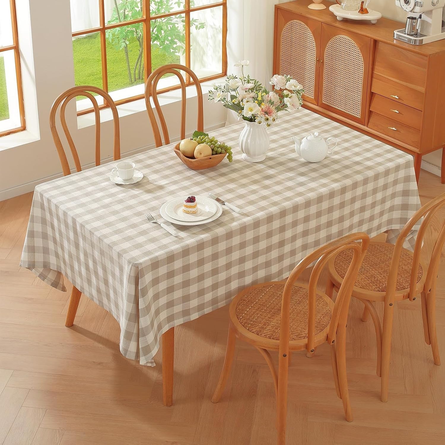 checkered-tablecloth-rectangle-washable-buffalo-plaid-table-cloth-cotton-linen-gingham-table-cover-for-picnic-kitchen-dining-room-beige-and-white-60-75