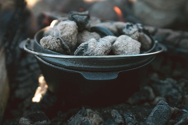Pre-Seasoned Cast Iron Dutch Oven6
