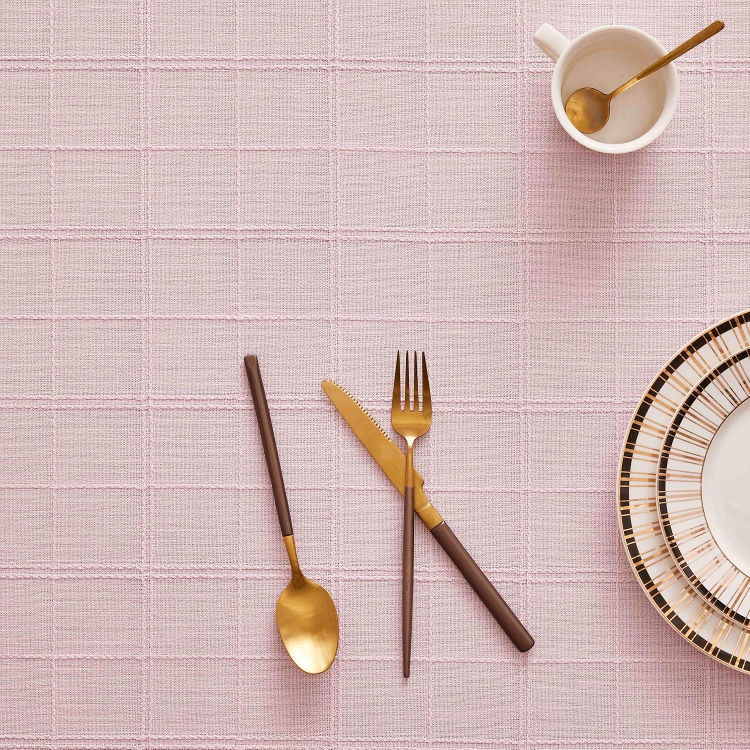 linen-checked-round-table-cloth-52-inch-pink