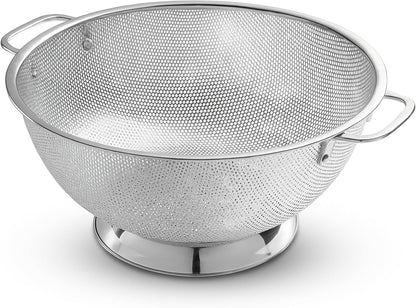 Stainless Steel Colander for Kitchen, 5 Qt Pasta & Rice Strainer | Durable Highest Grade Premium Steel, Dishwasher Safe and Odor Resistant Food Strainer, Lightweight Looped Handles1