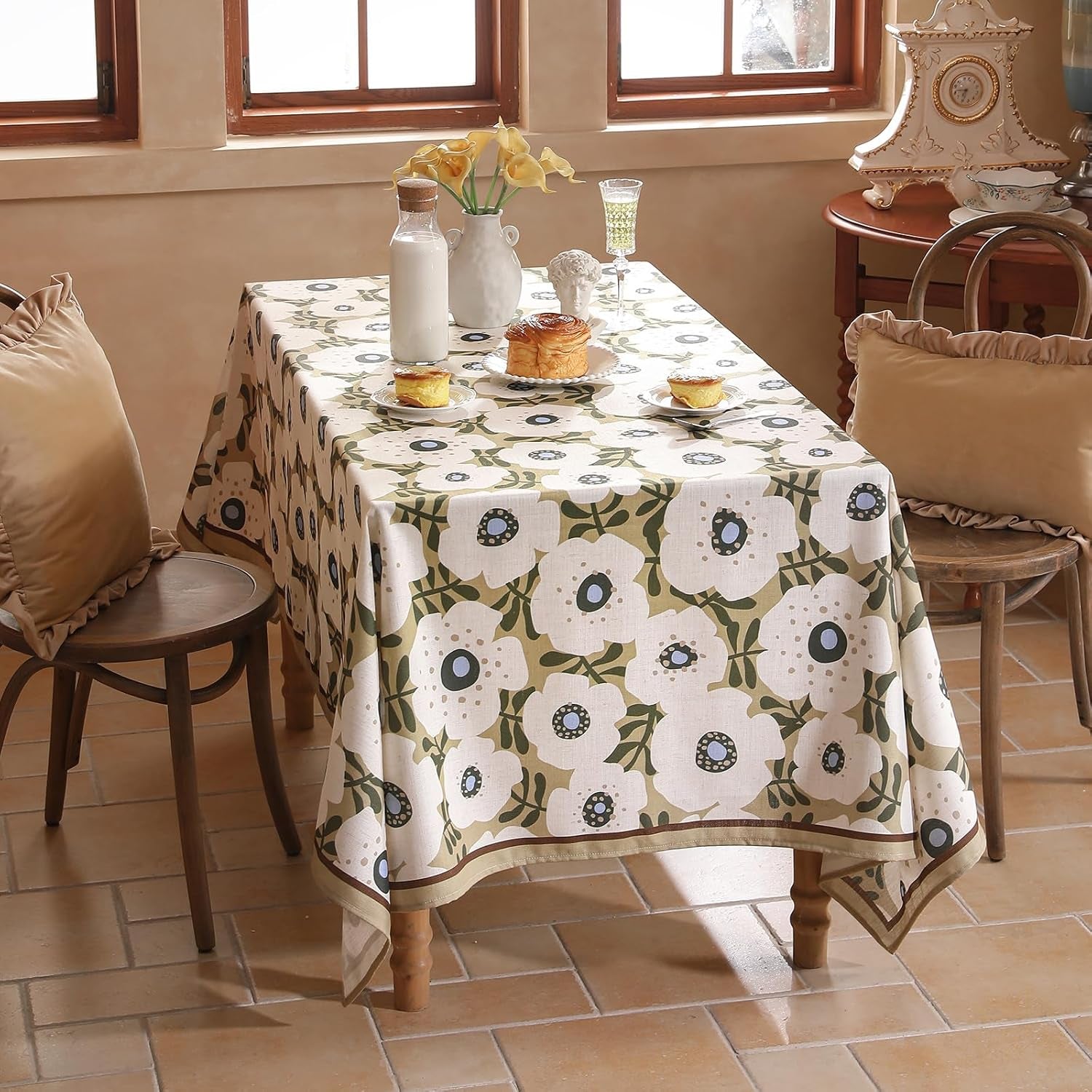 designer-french-linen-tablecloth-rectangular-110x63-hidaka